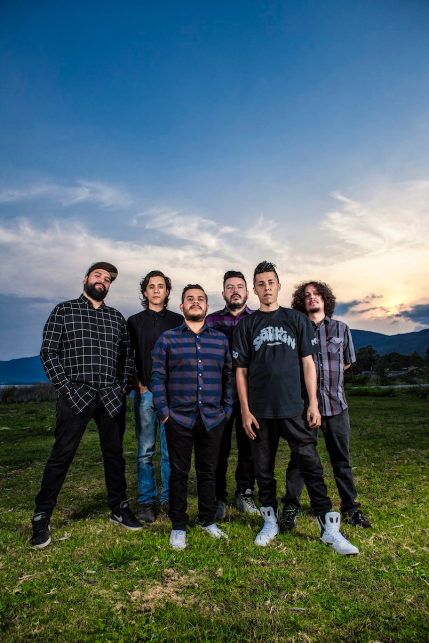 El sexteto mexicano que está haciendo vibrar a la escena de la música contemporánea 