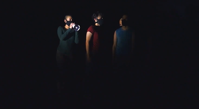 SONIDO Y SILENCIO CONTRASTAN EN LA OFERTA ESCÉNICA DEL FIC 49