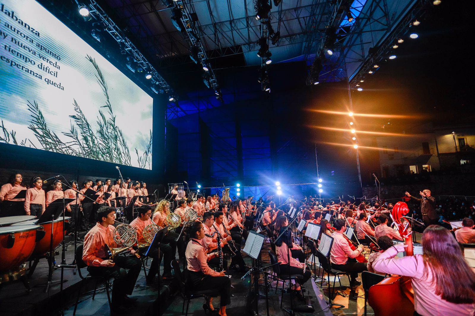 INSPIRA CULTURA Y SOCIEDAD MEXICANA A ARTISTAS CERVANTINOS 